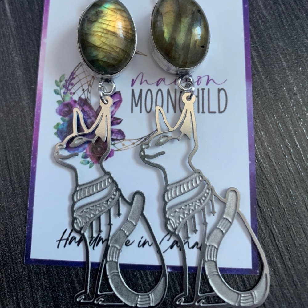 Labradorite Bast talisman - bastet goddess - ancient Egyptian cat jewelry